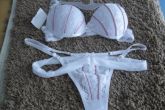 Conjunto de calcinha e sutiã Laurinha (m)